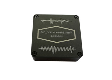 낮은 지연은 9W 2500MHZ COFDM 송수신기 RS232를 말하기 위해 애씁니다